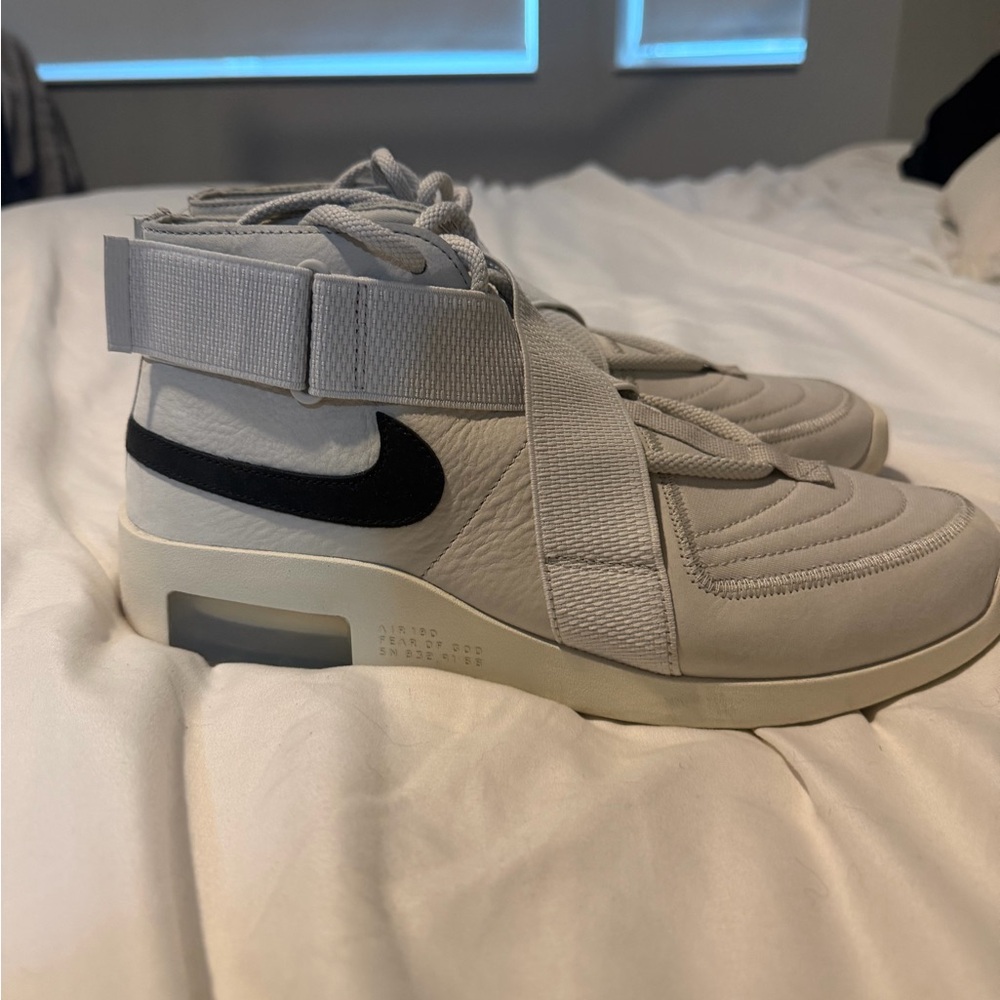 Nike Fear of God Raid in Light Bone